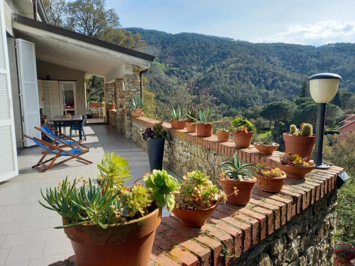 Villa Ai Sugheri Deiva Marina Exterior photo